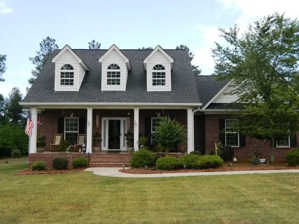 233 Creekside Dr, Arnoldsville, GA 30619