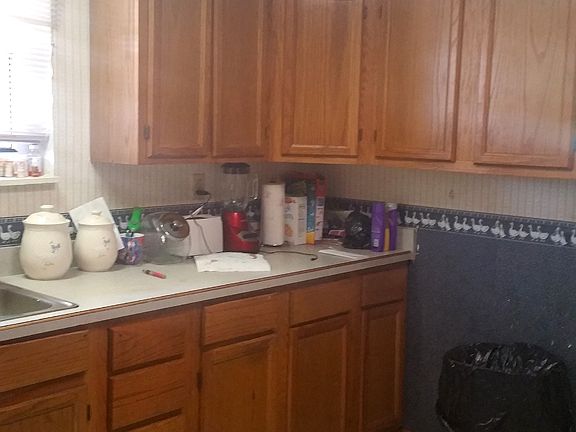 3rd image of 316 Fountain Ave