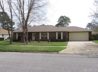 6930 Kitty Hawk Dr, Pensacola, FL 32506