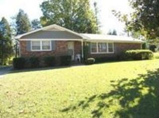 3423 Friar Tuck Rd, Spartanburg, SC 29302