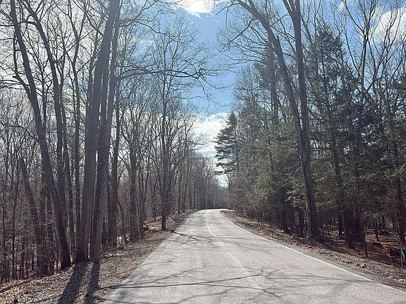 4th image of 177 Van Buskirk Rd