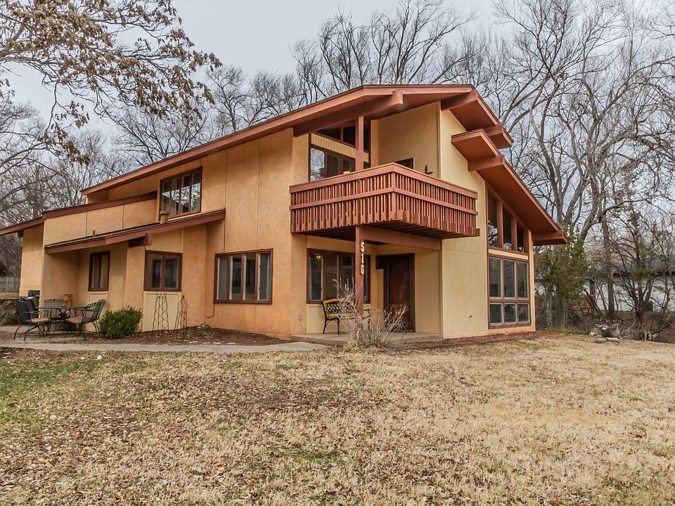 1st image of 516 Melody Dr