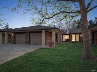 983 Wexford Way, Rochester, MI 48307