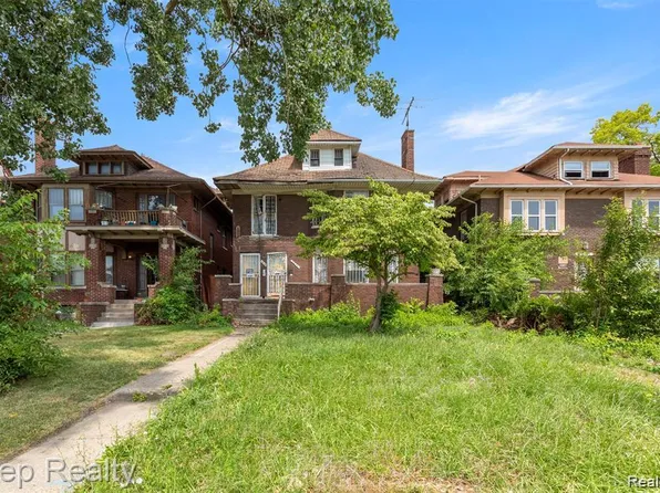 2633 W Grand Blvd, Detroit, MI 48208