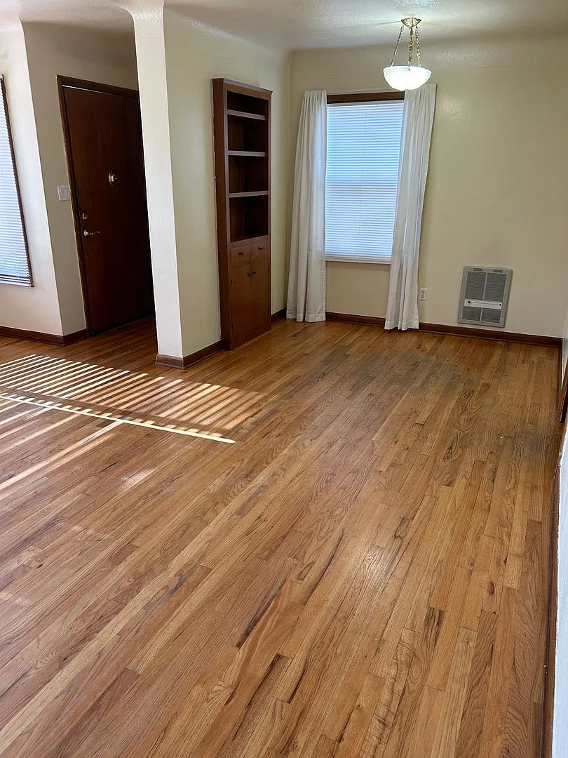 Beautiful Two Bedroom Home With Fenced In Backyard! — Photo 3