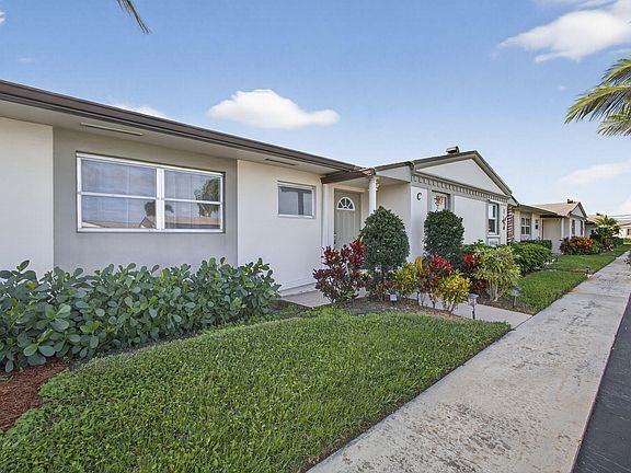 4th image of 2833 Crosley Drive W #C