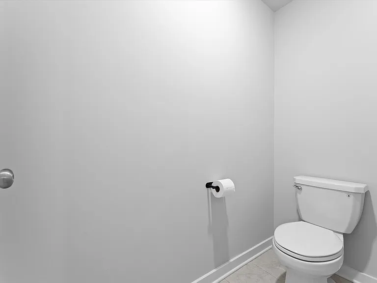 1615 Lannister Ave — Photo 18