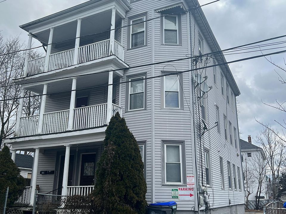 1st image of 129 Florence St #129