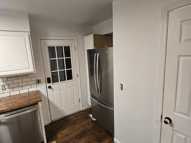 14344 E Hawaii Cir — Photo 9
