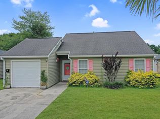 9747 Kings Grant Dr, Murrells Inlet, SC 29576