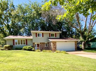 999 Burton St, Red Wing, MN 55066