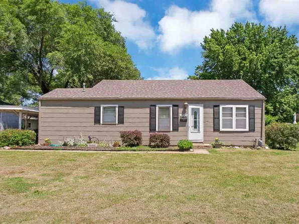1720 N Moyle St, Augusta, KS 67010