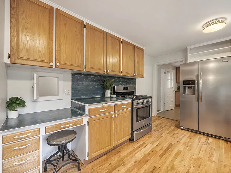 160 Circle Dr — Photo 18