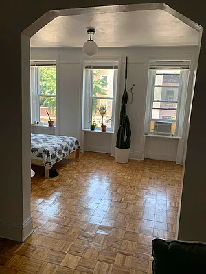 Rented by Avenue Sotheby's International Realty | media 2