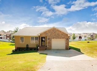 21 Saluda St, Honea Path, SC 29654