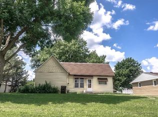 554 S 11th St, Albion, NE 68620