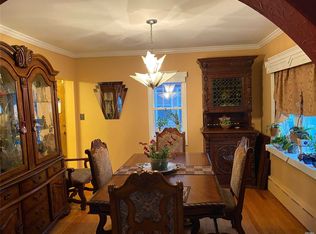 1591 Hawthorne St, Baldwin, NY 11510
