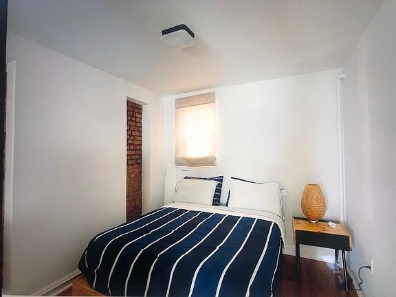 2nd image of 423 E 12th St APT 4RW