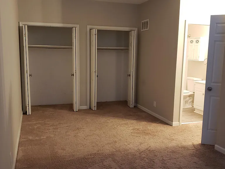 3556 Shenandoah Ave #202 — Photo 7