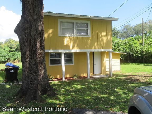 2nd image of 2933 Kelvington Dr