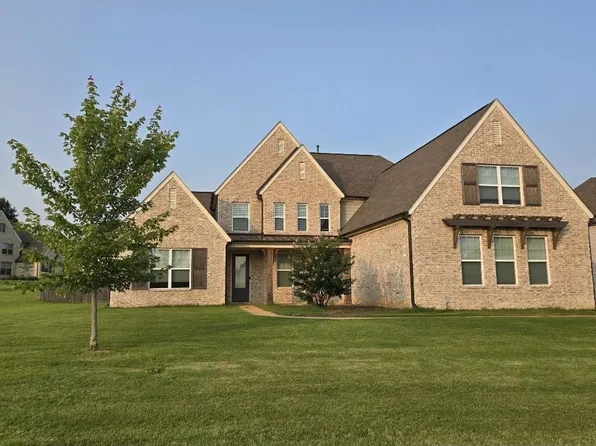 13738 River Grove Ln, Olive Branch, MS 38654