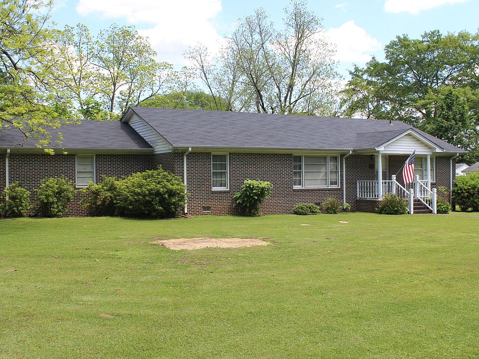 1st image of 234 Ashwood Dr