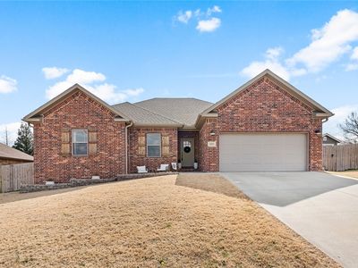 1211 Colonel McNeil Dr, Prairie Grove, AR, 72753