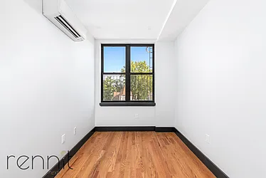 Rented by Rennit Inc.