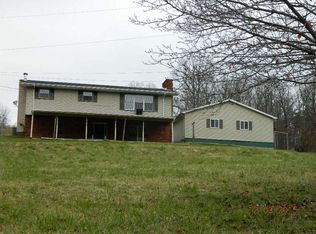9524 White Gravel McDaniel Rd, Minford, OH 45653