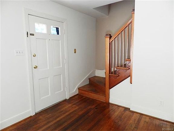 3rd image of 5008 Grove Ave