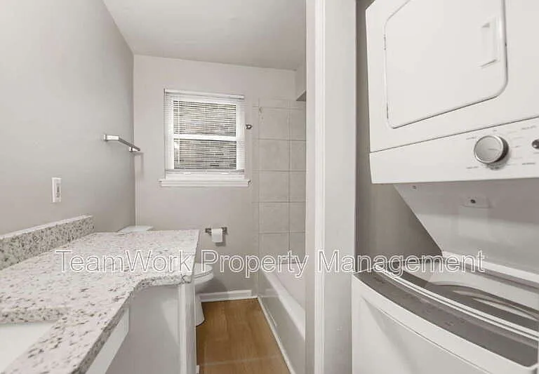 2107 Rondo St #107 — Photo 11