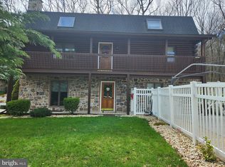 135 Chain Saw Rd, Dillsburg, PA 17019