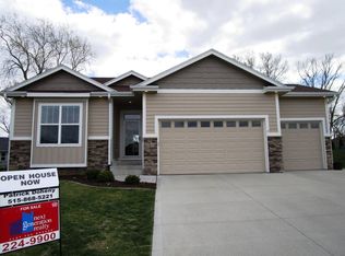 1814 S 14th St, Adel, IA 50003