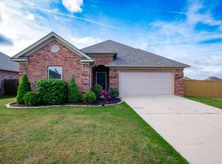 109 Zurie Cir, Maumelle, AR 72113