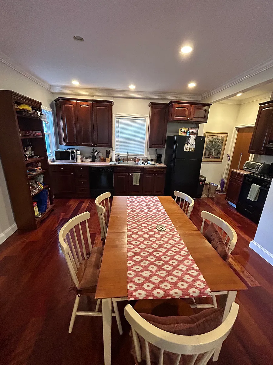 Kitchen/Dining - 7 Blackwell St #1