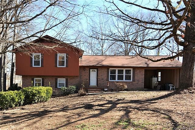 1st image of 870 Kemper Cir