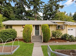 626 N 143rd St, Seattle, WA 98133