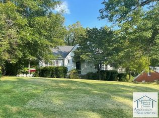 717 Prospect Hill Dr, Martinsville, VA 24112