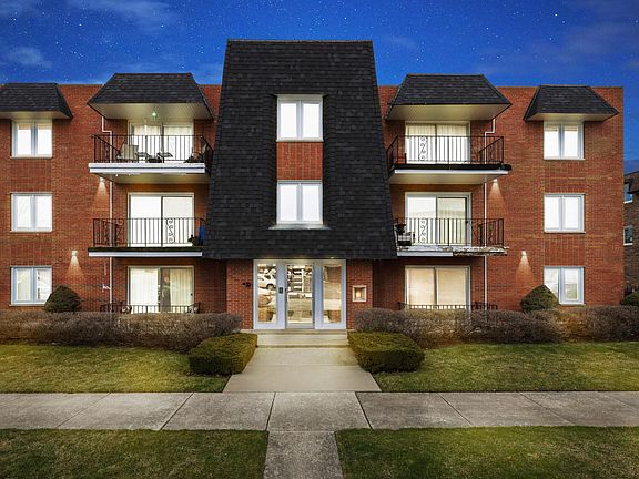 2nd image of 10811 S Keating Ave APT 3NE