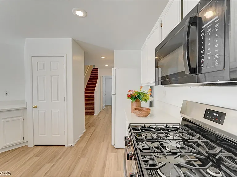 7737 Prosperity River Ave — Photo 25