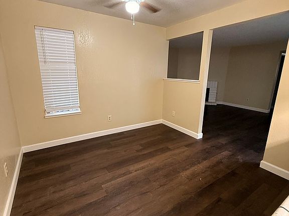 4th image of 1001 Whitemarsh Way