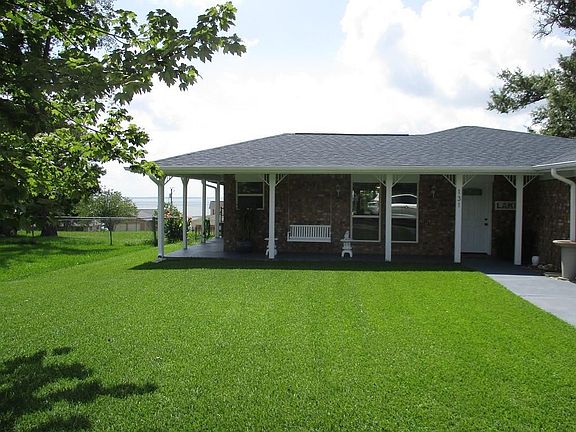 5th image of 131 Oak Hill Dr