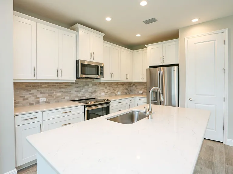 2626 Seychelles Cir #1405 — Photo 13