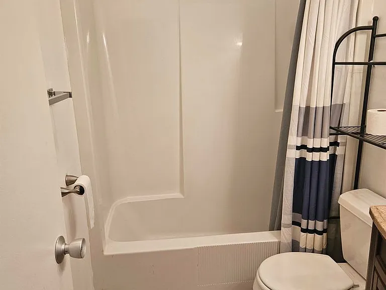 10 Kernwood Dr #2 — Photo 16