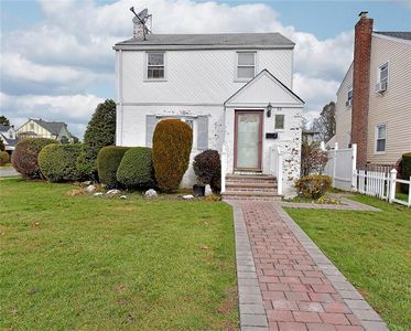 99 Lucille St, Hempstead, NY, 11550