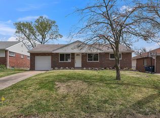 1936 Mashie Dr, Saint Louis, MO 63114