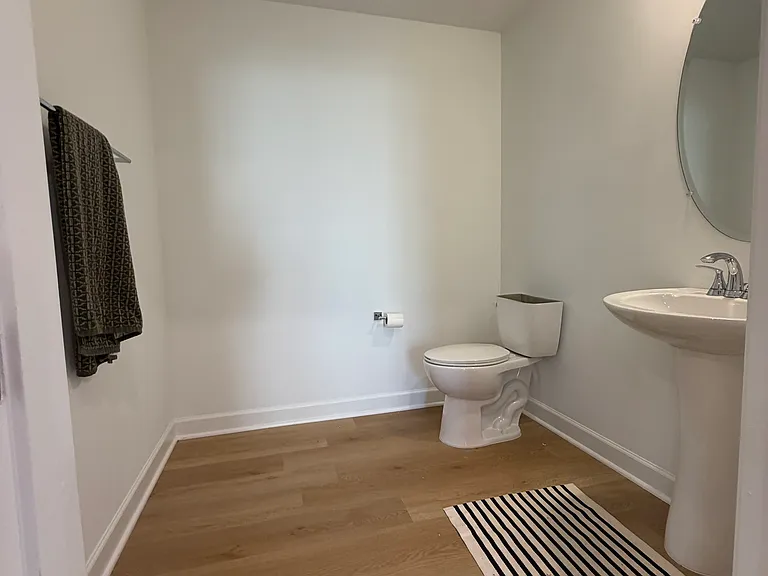 14210 Alki Dr — Photo 29