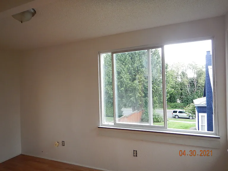 2428 E Grand Ave #3 — Photo 7
