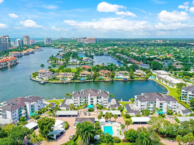 255 Park Shore Dr #3-344 — Photo 4
