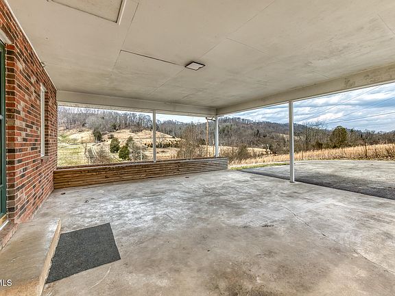 5th image of 11132 Stanley Valley Rd